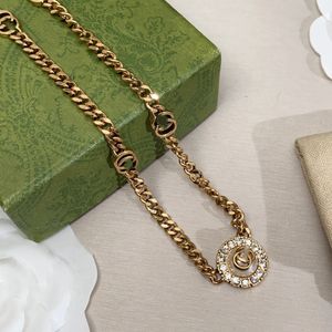 Colar de pérolas de manguito de mulher Moda de colar de pérolas Double G Jóias de colar de cristal de luxo de luxo Menino Homens Ggity 875