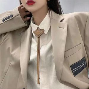 Luxury Designers Ties Leather Neck Tie Bow For Men Women Pattern Letters Neckwear Solid Color Neckties Fashion Accessories