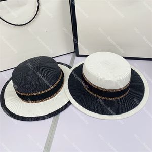 Lyxig platt topp hink hattar kvinnor män strå hatt bokstav webbling brett gräl mössor designer strandhattar