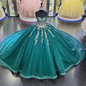 Hunter Green Princess Quinceanera klänningar med blommor applikationer snörning pärlor kristaller söta 16 klänning vestido de 15 anos
