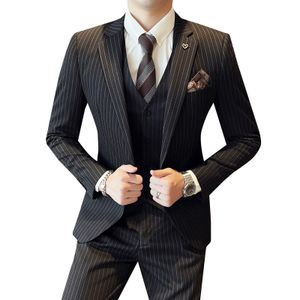 Mäns kostymer blazrar högkvalitativa blazer västbyxor mäns brittisk stil senior enkel affär casual bröllop gentlemen's kostym tre stycke 230328