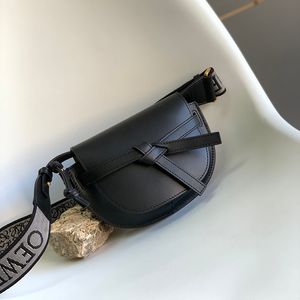 Torby wieczorowe projektant Saddlebag Mini Crossbody Torby 15 cm torba na ramię 10a lustro Oryginalna skórzana torba posłańca z pudełkiem lo01