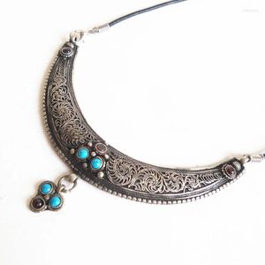 Hänge halsband tibetanska hängen nepal vintage moon hand smycken gammal kopparfärg tbp166