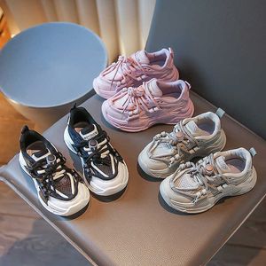 Scarpe da ginnastica per ragazzi all'aperto Primavera Autunno Nuovi bambini Stile coreano Scarpe sportive per bambini Moda Ragazze Scarpe da corsa Sneakers W0329