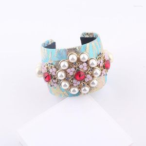 Bangle Baroque Colored Fabric Pearl Flower Inlaid Rhinestone Personalized Bracelet Ladies Prom Travel 945