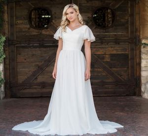 2020 New Aline Chiffon Boho Modest Wedding Dresses With Flutter Sleeves V neck Buttons Back Informal Beach Bridal Gowns Bohemian 8936882
