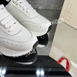 2023 Scarpe casual sportive da donna di lusso Scarpe da ginnastica sportive all'aperto di design classico bianco nero marrone grano pallido pastello