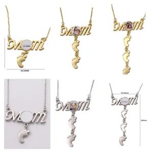 Sublimazione mamma clavicola collana con piede forniture per feste cerchio personalizzato e nome inciso portafortuna piede bambino collana ciondolo per mamma regalo festa della mamma