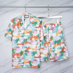 Designer dresscuits odzież sportowa hawajska druk letni haruku krótkie guziki na guziki na plażowe szorty uliczne swobodny garnitur męski 2 sztuki.