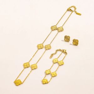 Luxury Clover Pendant Necklace Flower Charm Armband Stud Earring Smyckesuppsättning för kvinnors gåva