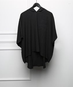 Herr t-skjortor original design hong kong stil mörk svart par huva bat skjorta fem-poäng ärm t-shirt manlig halva tee