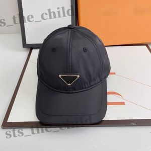 Yeni Moda Top Şapka Güneş Gölgeleme Beyzbol Işlemeli Siyah Şapka Koreli Çift Bahar Ve Yaz Açık Eğlence Erkek Şapka Y2303