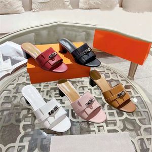 Leather mid-heel Women's slippers Summer New products fashion 5cm thick heel classic buckle women's sandals Sexy banquet shoes Large Size 35-43