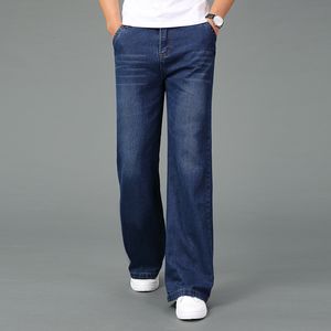 Mäns jeans Herrfjäder Autumn Wide-Ben Jeans Big Size Business Casual Flare Pants Color Black Light and Dark Blue 230329