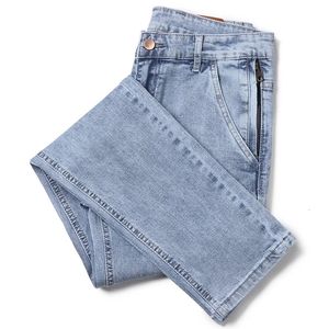 Erkek Kotları Sonbahar Kış Markası Düz ​​açık mavi kot pantolon klasik fermuar cep erkekler gündelik orta ağırlıklı hırsızlık önleyici fermuar kot 230329
