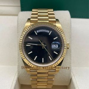 Japoński ruch mężczyzn Watch 18K żółte złoto zegarek ze stali nierdzewnej Sapphire Waterproof Black Disc Classic 228238 Zegarki Wrisswatches