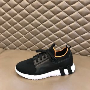 High quality luxury designer Men's leisure sports shoes fabrics using canvas and leather a variety of comfortable material size38-45 mkjnjk000002