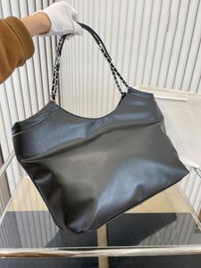 2023 Winkelzak mode dames tas handrekening schouder schouder klassieke zwarte grote capaciteit tas reisbeurs