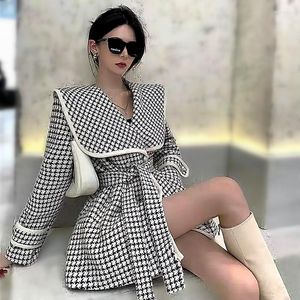 Women's Jackets With Sashes Women Korean Style Female Tweed Plaid Loose Coat Autumn Winter Trench Blazers Outerwear SY295