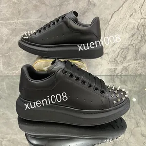 2023Designer Casual Shoes Reflective Chain Reaction Sneakers Triple Black Vit Suede Blue Yellow Fluo Tan Luxury Men Women Shoe Designer Trainers