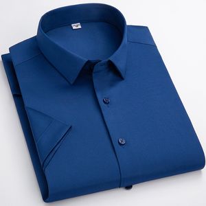 Mäns casual skjortor 6xl plus size kort ärm stretch skjortor för män sommar mjuk solid man kläder affär regelbundet passform utan fickan bekväm 230329