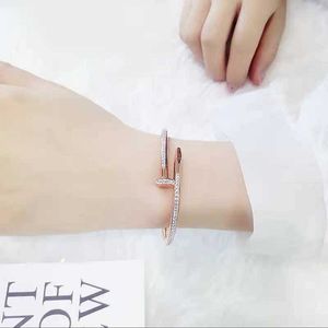 Designer Carti Armband Fashion Bangle Titanium Stahlblitz Full Diamond Armband