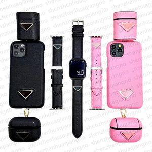 Topp lyxiga 3-delade telefonfodral som är inställda för iPhone 14 13 Pro Max 11 14Pro Pu Leather Earphone Protector Watch Ultra Band AirPods Cover Watchband 38 40 42 44mm 49mm Suit