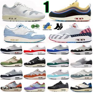 OG 1 87 Rinnande skor 1S 87S Designer Sneakers Patta White Noise Aqua Monarch Sean Wotherspoon Treeline Jubileum Röda obsidian män Kvinnor utomhus sporttränare