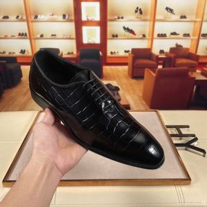 L9/12Model Man Man Genuin Leather Shoe Driving Slip em sapatos elegantes para homens calçados Mocassin Man Sapatos de casamento Men mocassim sapato de designer