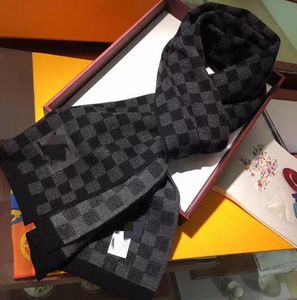 Nuova sciarpa top sciarpe firmate femminili e maschili Marchio di moda Sciarpa 100% cashmere Taglia invernale 180x30 cm