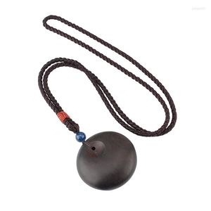 Hänge halsband ebenholts fred svart sandelträ grossist exotiska mönster etniska nepal hängsmycken smycken buddha vintage halsband tillbehör