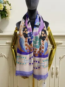 女性のスカーフパシュミナモーダルマテリアルプリントパターン薄くて柔らかい四角いスカーフビッグサイズ140cm -140cm