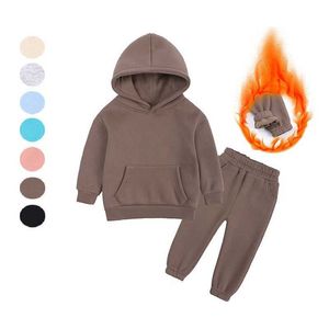 Hoodies Tişörtü Çocuk Kız Giyim Seti 2 ADET Çocuk Giyim Kış Sıcak Polar Sportsuit Koşu Hoodies Kazak Pant Suit Erkek Eşofman AA230329