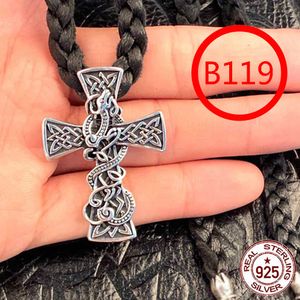 B119 Ciondolo in argento sterling S925 personalizzato stile punk retrò hip hop semplice forma di lettera a forma di croce di drago regalo per amante