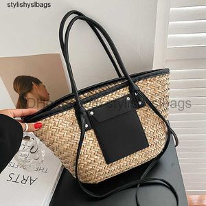 Totes 2022 Summer Straw Beach Basket Bag Women Big Rattan Shoulder Bags Large Capacity Woven Hand-made Handbags for Female Purses Tote 033023H