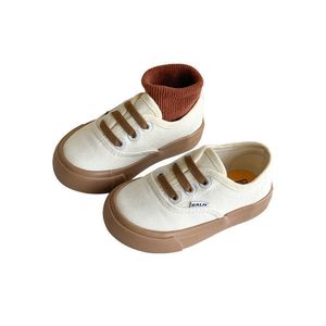 Sapatos de lona infantil ao ar livre atléticos primavera e outono novo estilo deslizamento de sapatos casuais meninos e meninas jardim de infância sapatos brancos w0329