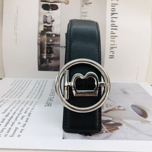 Designer Top Buckle Luxury Business Mens Mönsterbälten Vändbara män Smooth Belt grossist med lådbredd 3,8 cm