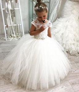 Sukienki dla dziewczynek rękawy czapki kwiat na wesele suknię balową koronkowe perły długie pierwsze komunię małe dziewczynki