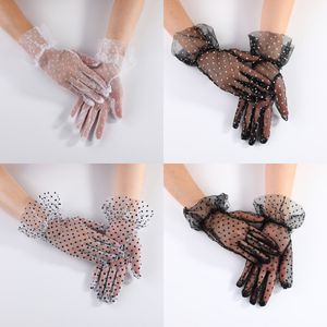 Summer Short Gloves Breattable Thin Outdoor Driving UV Protection Bridal Lace Dot Gloves Wedding Dress Accessories Ladies Girls Sexy Prom Party Full Finger Gloves