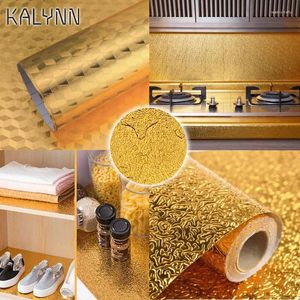 Tapetka złota samoprzylepna tapeta metalowy wygląd kuchennej oleju wodoodporne papierowe skórki i kij DIY Decor Shelp Sticker 1-10M