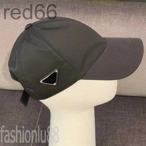 Top Caps Designer Dome Tasarımcı Şapka Erkek Lüks Şapkalar Kadın Denim Narin Hassas Taşınabilir Gorras Kavisli Brim Western Style Beyzbol Kapakları Takılı Kap Nle4