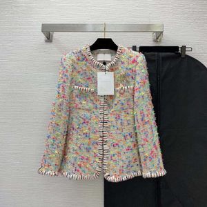 Nya designer kvinnor jackor tidig vårstil kändis färg vävd tweed tunn rund nackrock med brosch utan dammväska märke desig kläder