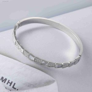 clover bracelet Bangle Baojia Luxury Fashion Snake-shaped Titanium Steel Bracelet Stainless with Mica Version 29IC