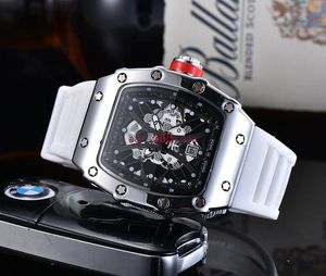 2023 New fashion diamond watch top brand luxury watch women's quartz automatic watch men's clock