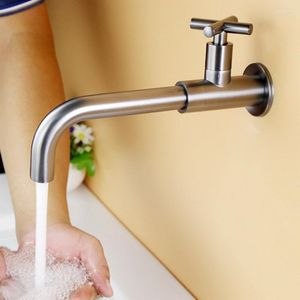 Rubinetti per lavabo da bagno Tipo di parete a prova di spruzzi neri Rubinetto per piscina con straccio esteso Rubinetto singolo per WC freddo fuori dal rame per uso domestico