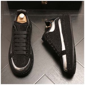 European Style Luxury platform shoes Flats Sneakers Bright drill High Quality Mens Bottom of package Men Party Dress Soft PU Leather Fashion Shoes