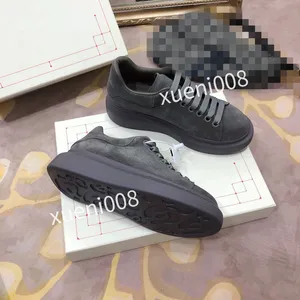 2023top new Luxury Designers Shoes Outdoor Mens Low high top Skateboard Shoes Men Women Shoes Outdoor Running Shoes mens sports sneakers