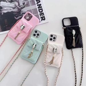 Phone case in iphone Luxurys designer in cell for iPhone7/8 11 11Pro 12 13 14 ins wind trend chain belt card bag simple fashion iPhone case