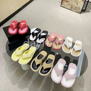 Designer Flip Flops Honey Sandals Women Slippers Thick Bottom Square Toe Slides Genuine Leather Slipper Ladie Summer Beach With Box