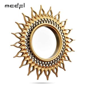 Naklejki ścienne McDfl Sun Mirror Złote Okrągłe Dekoracyjne lustra Sunburst Akcesoria Dekoracja Domu
